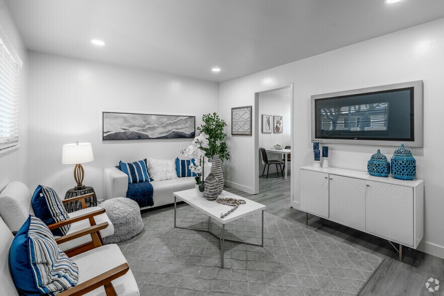 More Photos Of 870-899 S Philadelphia St, Anaheim Apartments For Sale