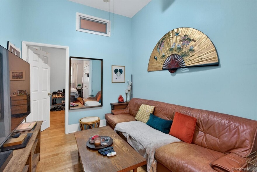 More Photos Of 34 Sutton St, Brooklyn Apartments For Sale