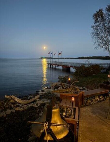 More Photos Of 77 Brockway Ave, Copper Harbor Restaurant For Sale
