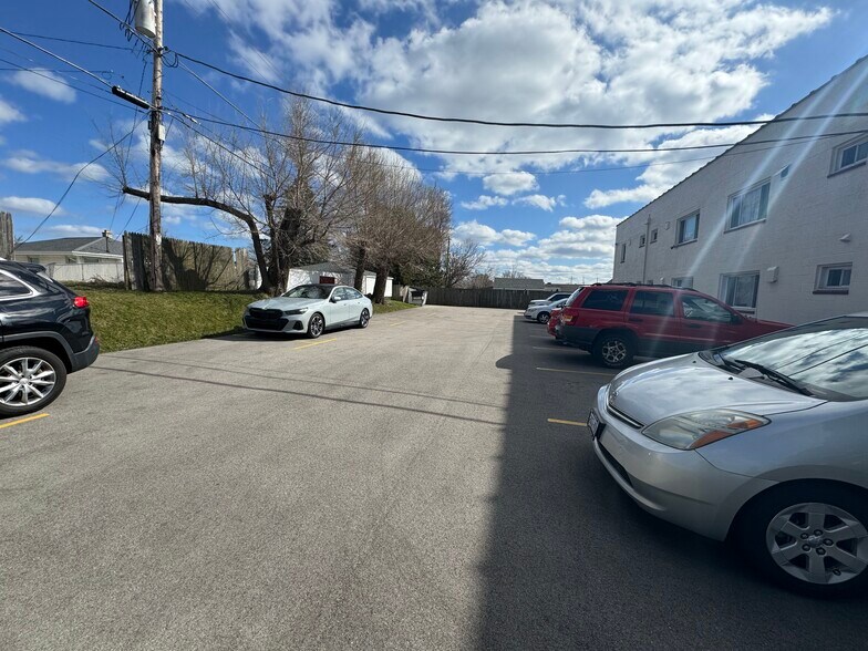 More Photos Of 6166 S Packard Ave, Cudahy Apartments For Sale