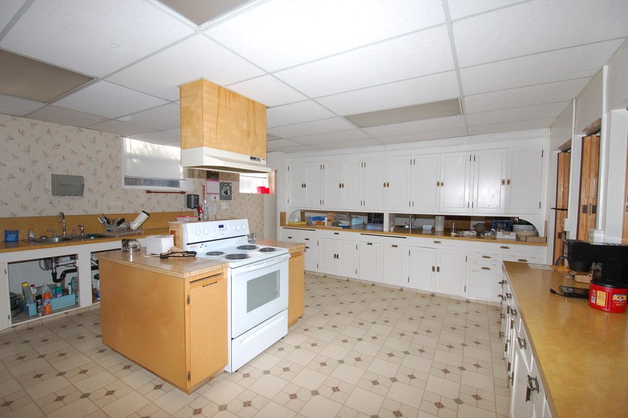 More Photos Of 352 SE 2nd St, Pendleton Loft Creative Space For Sale