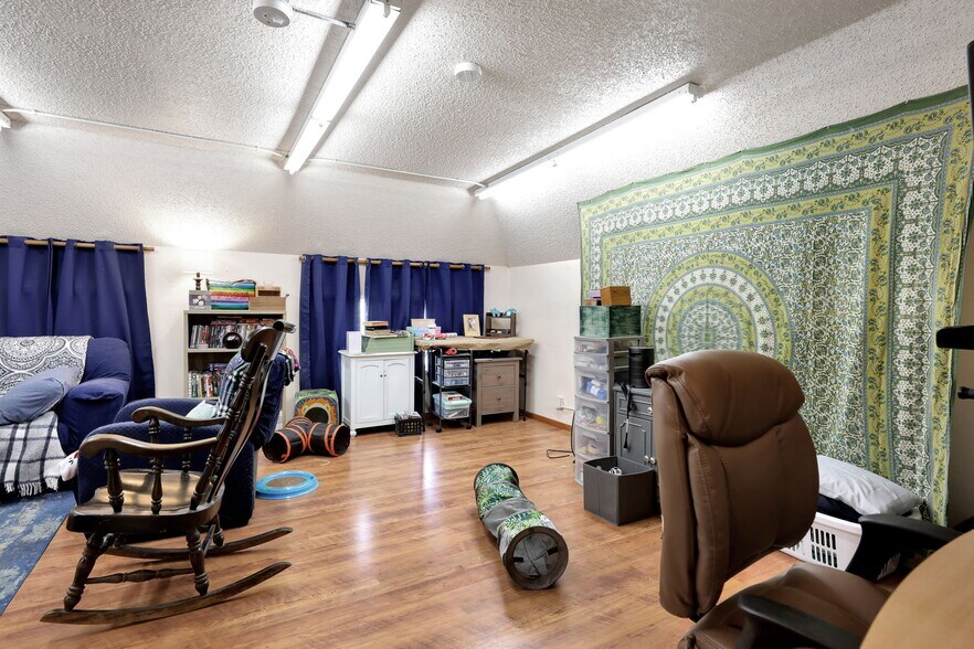 More Photos Of 1063 Beach Ave, Marysville Warehouse For Sale