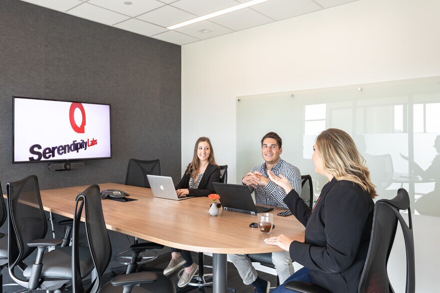 More Photos Of 525 Junction Rd, Madison Office For Lease