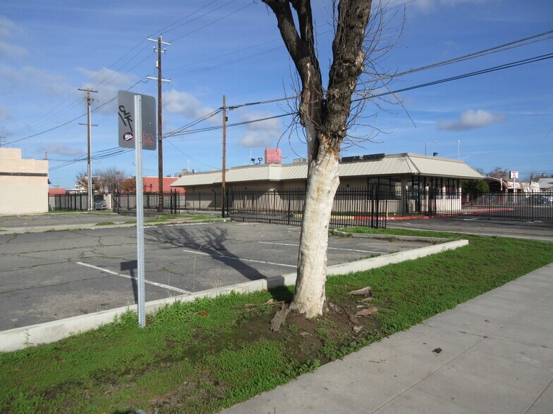 More Photos Of 311 N Abby St, Fresno Medical For Lease