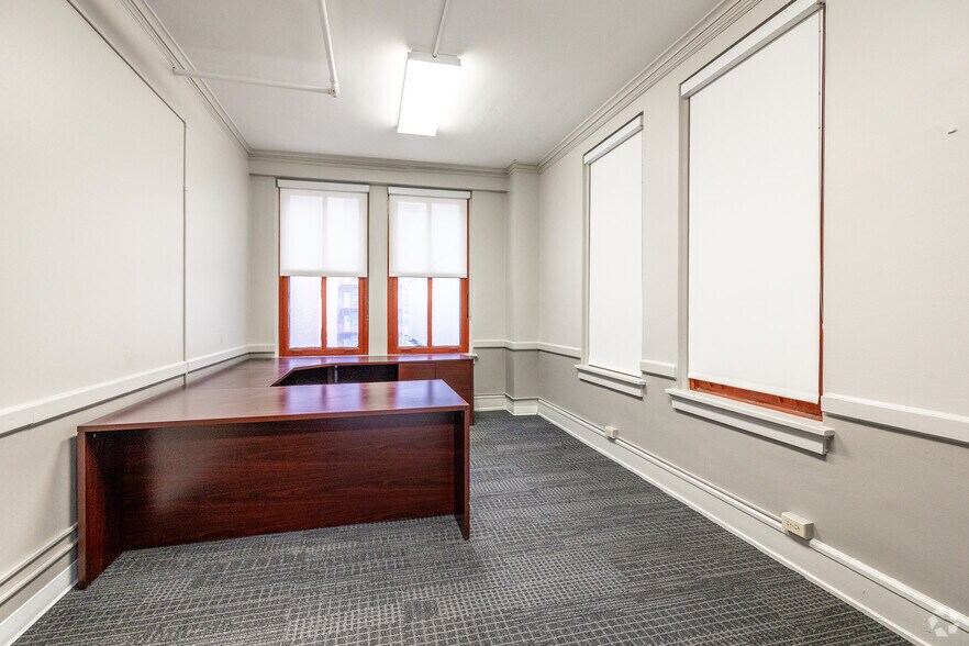More Photos Of 319 S 17th St, Omaha Office For Lease