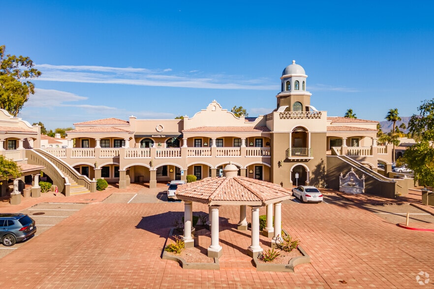 More Photos Of 8220 N Hayden Rd, Scottsdale Unknown For Lease