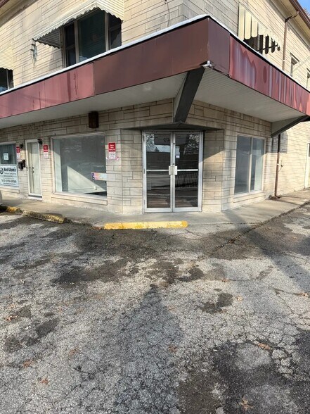 Primary Photo Of 2911 Preston Hwy, Louisville Storefront Retail Office For Lease