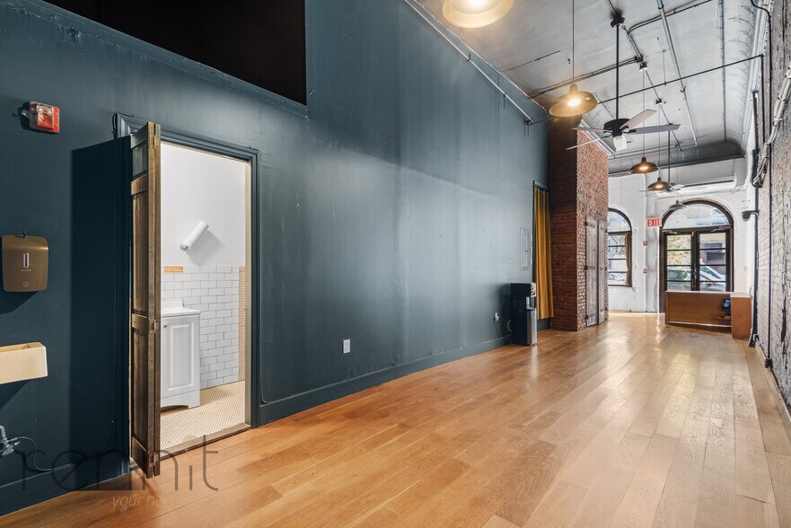 More Photos Of 1093 Putnam Ave, Brooklyn Storefront Retail Residential For Lease