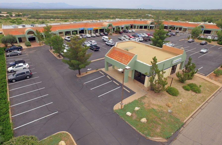 More Photos Of 2151 S Highway 92, Sierra Vista Storefront For Lease