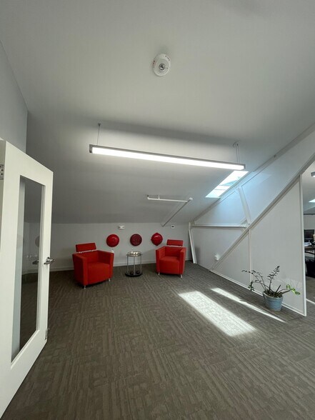 More Photos Of 1000 Carlisle Ave, Richmond Apartments For Lease