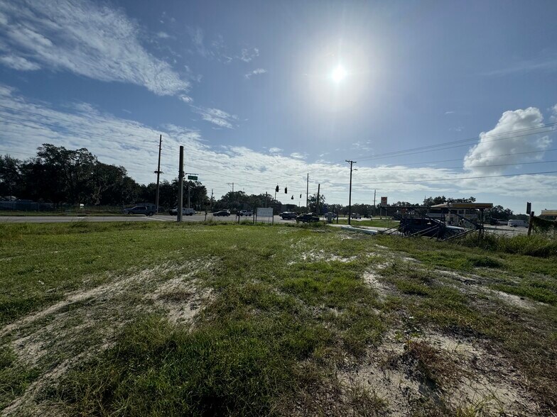 More Photos Of 1834 Berkley Road, Auburndale Land For Sale