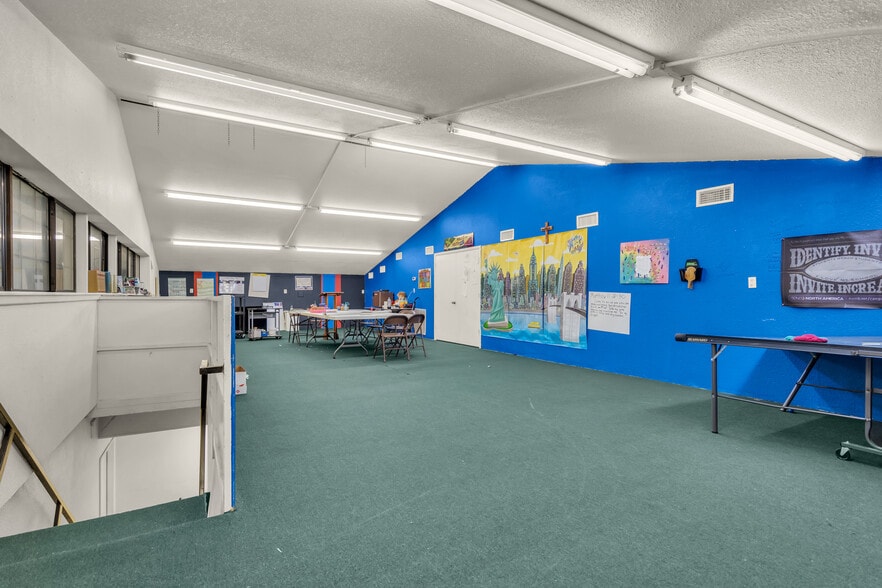 More Photos Of 727 4th St, Healdton Religious Facility For Sale