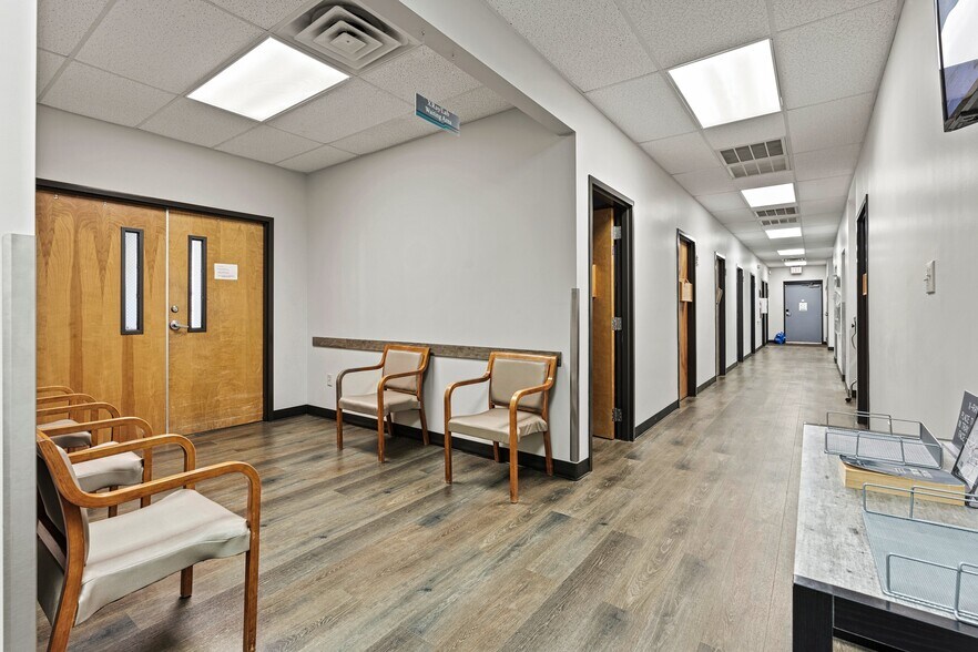 More Photos Of 357-359 Williamson Rd, Mooresville Medical For Sale
