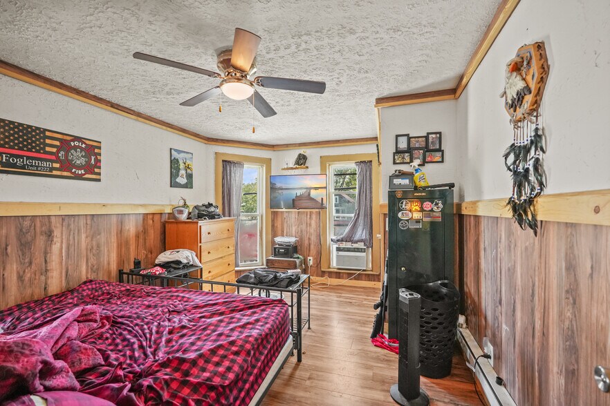 More Photos Of 401 N Main St, Polk General Retail For Sale