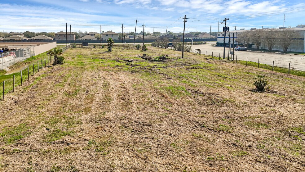 More Photos Of 4820 FM 2004 Rd, Hitchcock Land For Sale