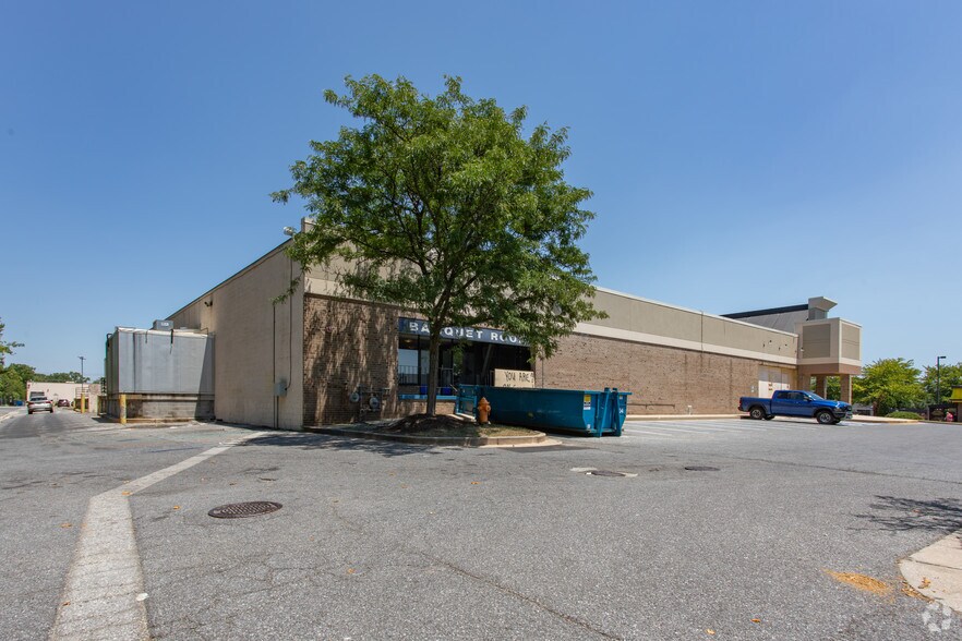 More Photos Of 8704-8820 Belair Rd, White Marsh Unknown For Lease
