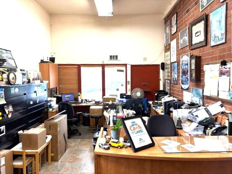 More Photos Of 1015 Grove Way, Hayward Auto Repair For Sale