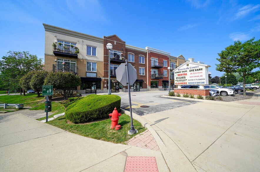 More Photos Of 3400 Kirchoff Rd, Rolling Meadows Apartments For Sale