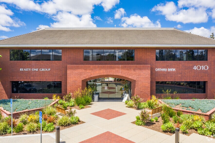 More Photos Of 4010 Barranca Pky, Irvine Office For Lease