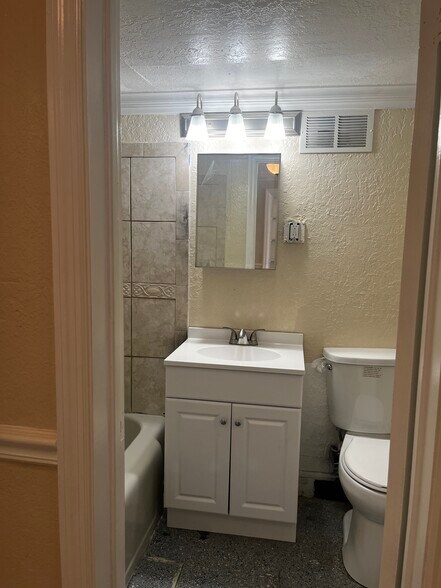 More Photos Of , Jacksonville Multifamily For Sale