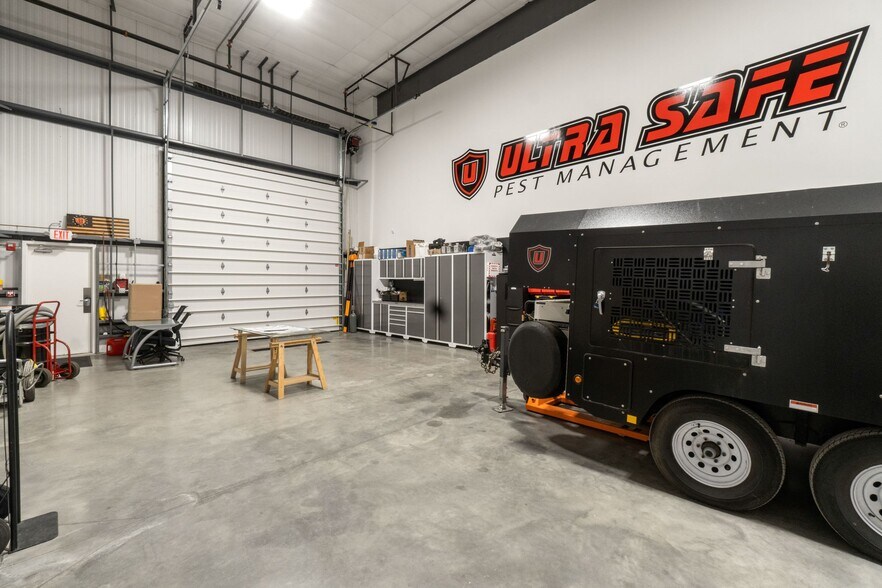 More Photos Of 2302 Turnpike St, North Andover General Retail For Sale