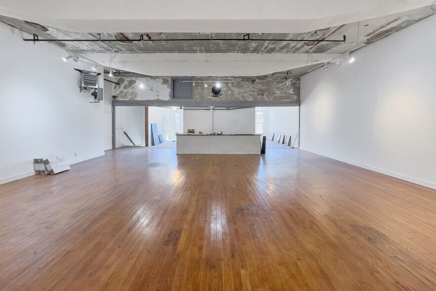More Photos Of 464 Main St, Rockland Storefront Retail Residential For Sale