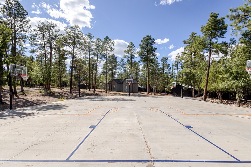 More Photos Of 6385 W White Mountain Blvd, Lakeside Lodge Meeting Hall For Sale