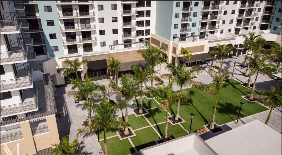 More Photos Of 261 N University Dr, Plantation Unknown For Lease