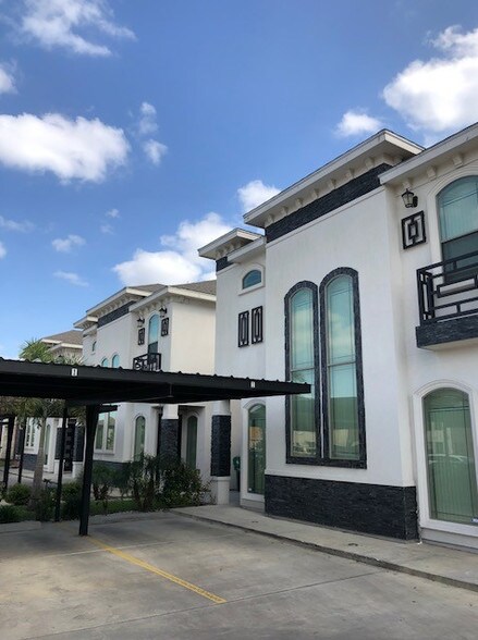 More Photos Of 1405 W Kiwi Ave, Pharr Apartments For Sale