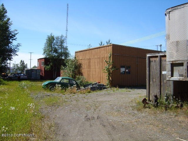 More Photos Of 2014 N Post Rd, Anchorage Warehouse For Sale