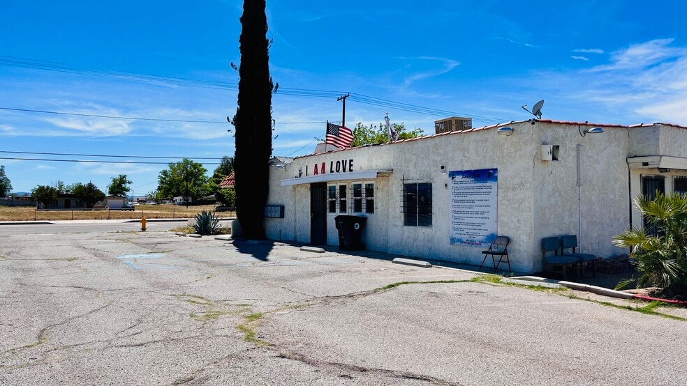 More Photos Of 12036 Bartlett Ave, Adelanto Office Residential For Sale