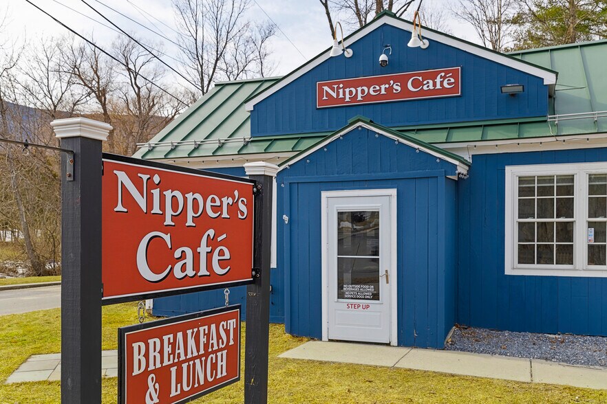 More Photos Of 4645 Main St, Manchester Center Restaurant For Sale