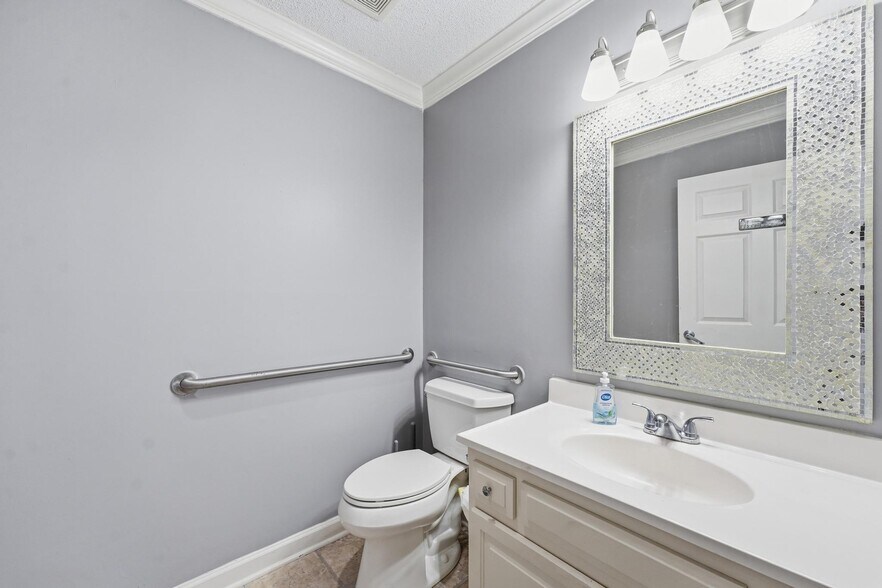 More Photos Of 12-16 Westwoods Dr, Liberty Office For Sale