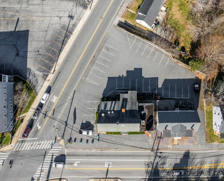 More Photos Of 1593 Centerville Rd, Warwick Restaurant For Lease