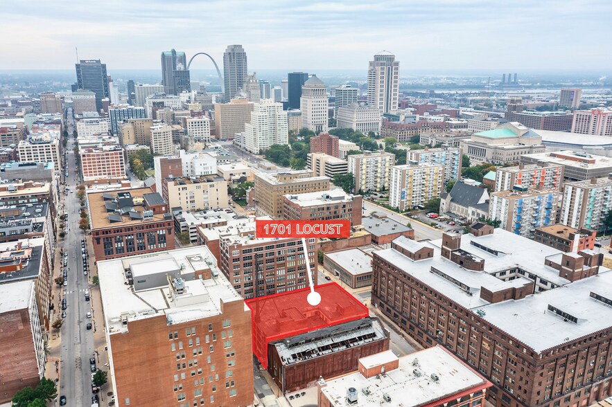 More Photos Of 1701-1709 Locust St, Saint Louis Warehouse For Sale