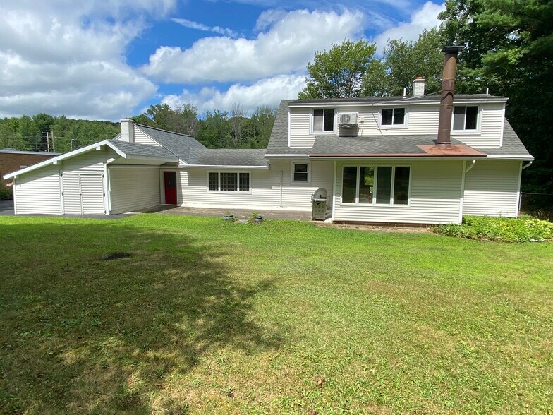 More Photos Of 2275 Duanesburg Rd, Duanesburg Veterinarian Kennel For Sale