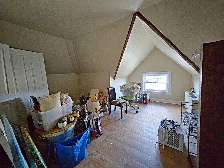 More Photos Of 116 Center St, Saint Marys Office Residential For Sale