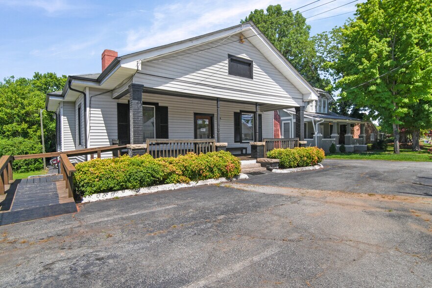 Primary Photo Of 217 Mocksville Ave, Salisbury Office Residential For Sale