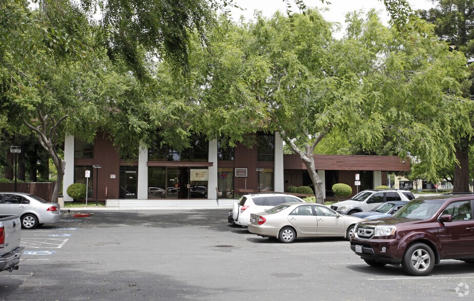 More Photos Of 39039 Paseo Padre Pky, Fremont Office For Lease