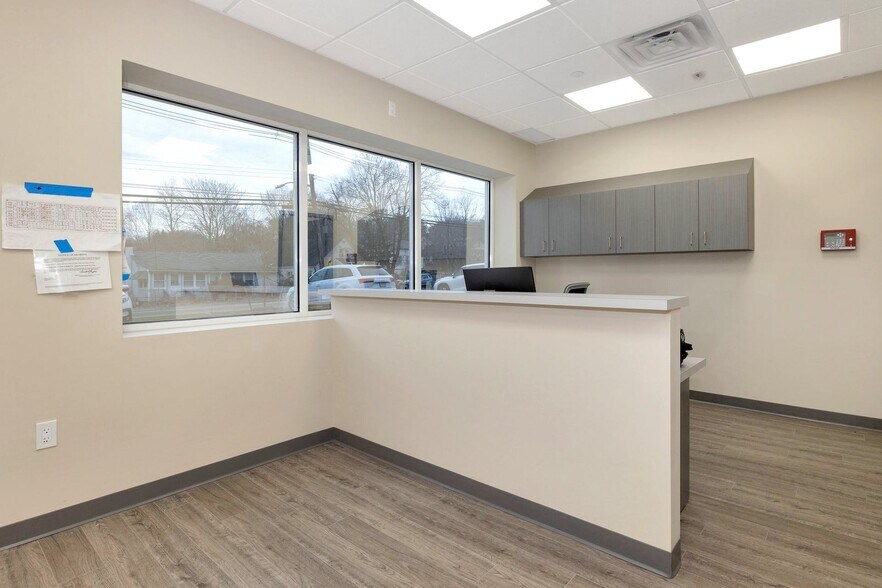 More Photos Of 10 Waldron Ave, Nyack Storefront For Lease