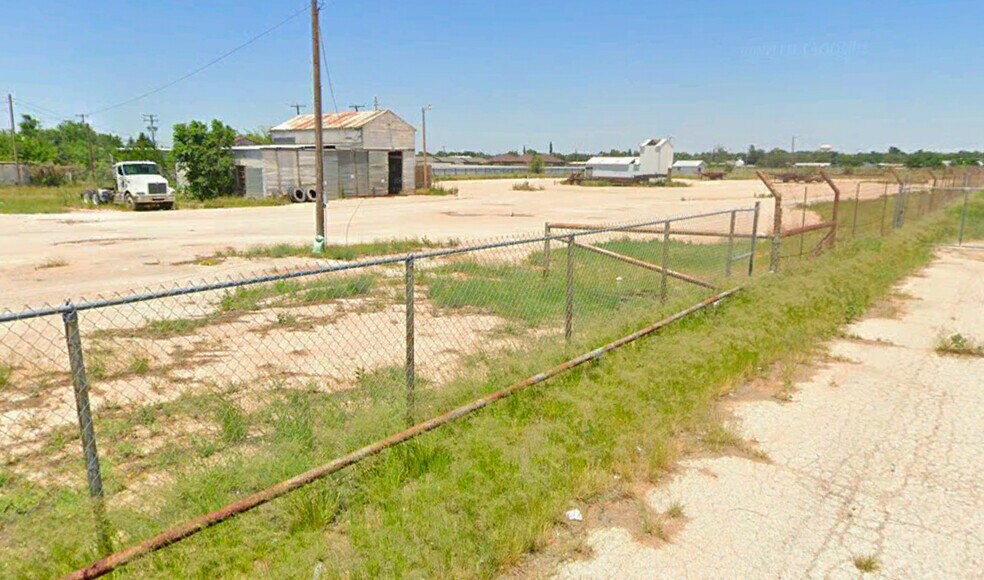 More Photos Of 4950 Andrews Hwy, Odessa Warehouse For Sale