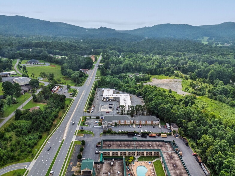 More Photos Of 2402 S Sterling St, Morganton Hotel For Sale