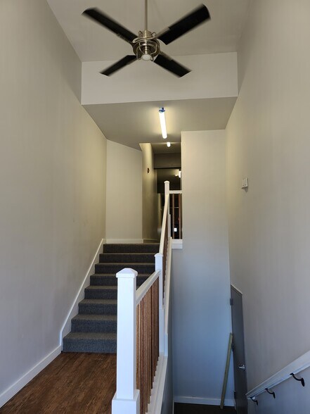 More Photos Of 372 Central Ave, Pawtucket Loft Creative Space For Lease