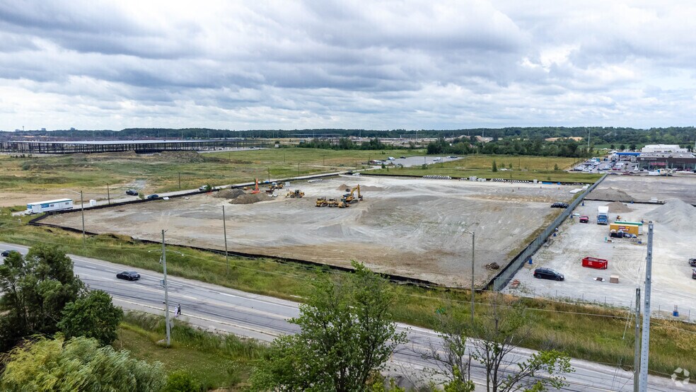 More Photos Of 96 Inspire Blvd, Brampton Warehouse For Lease