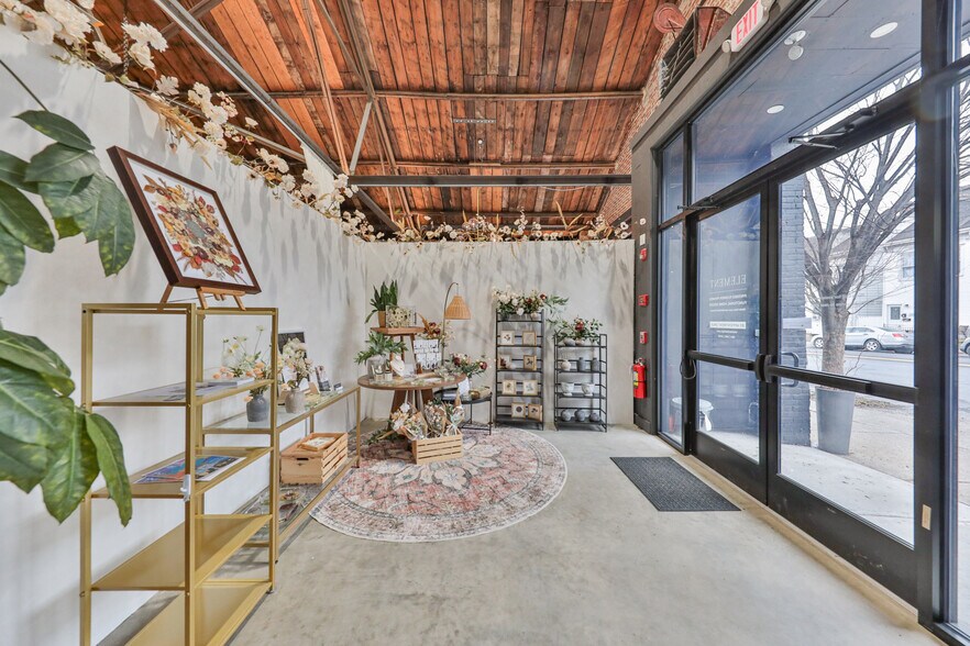 More Photos Of 913-925 Northampton St, Easton Storefront For Sale