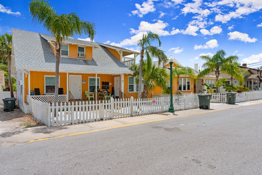 More Photos Of 19 Hollywood ave, Daytona Beach Apartments For Sale