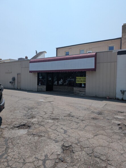 More Photos Of 219 E Michigan Ave, Paw Paw Storefront Retail Residential For Lease