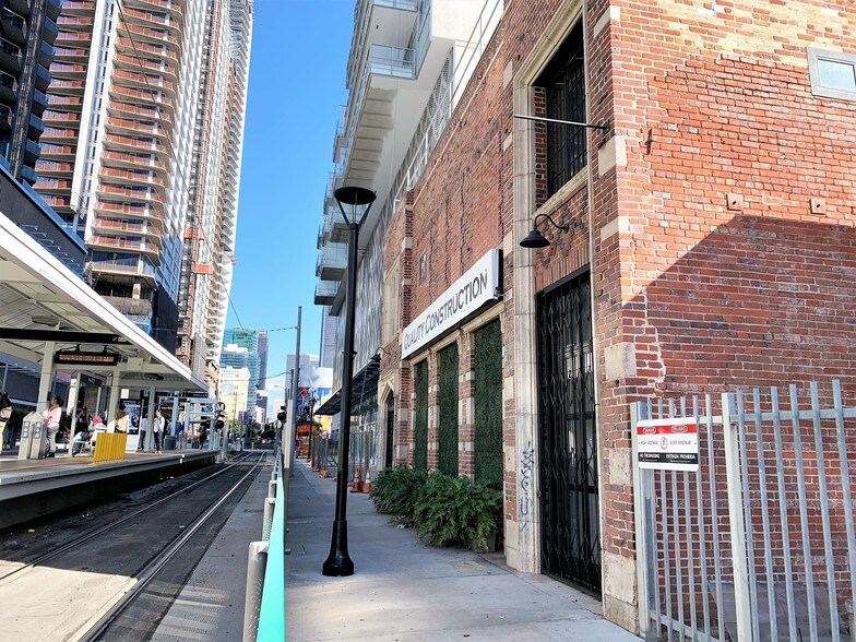 More Photos Of 1228 S Flower St, Los Angeles Light Manufacturing For Lease