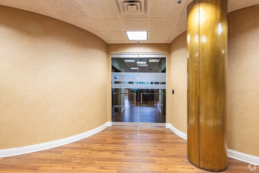 More Photos Of 100 Valley Rd, Mount Arlington Unknown For Lease