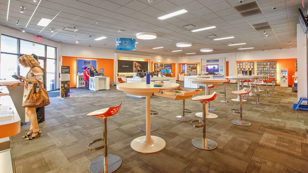 More Photos Of 2927 Ross Clark Cir, Dothan General Retail For Sale